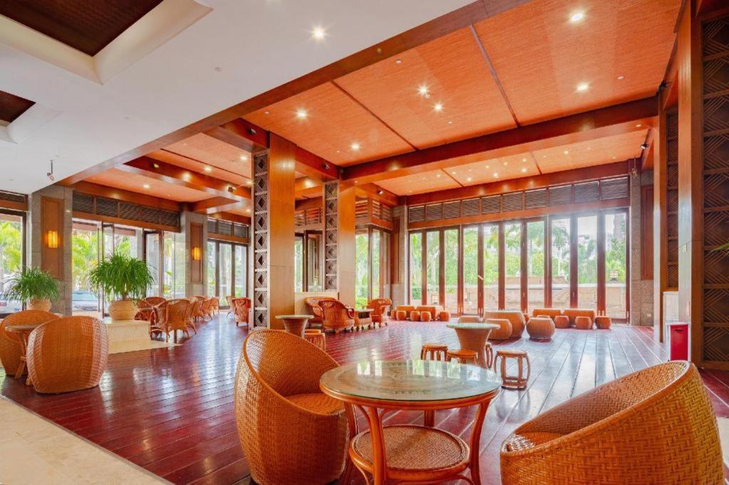 Sanya Shanghai Huating Boutique Resort Hotel Luaran gambar